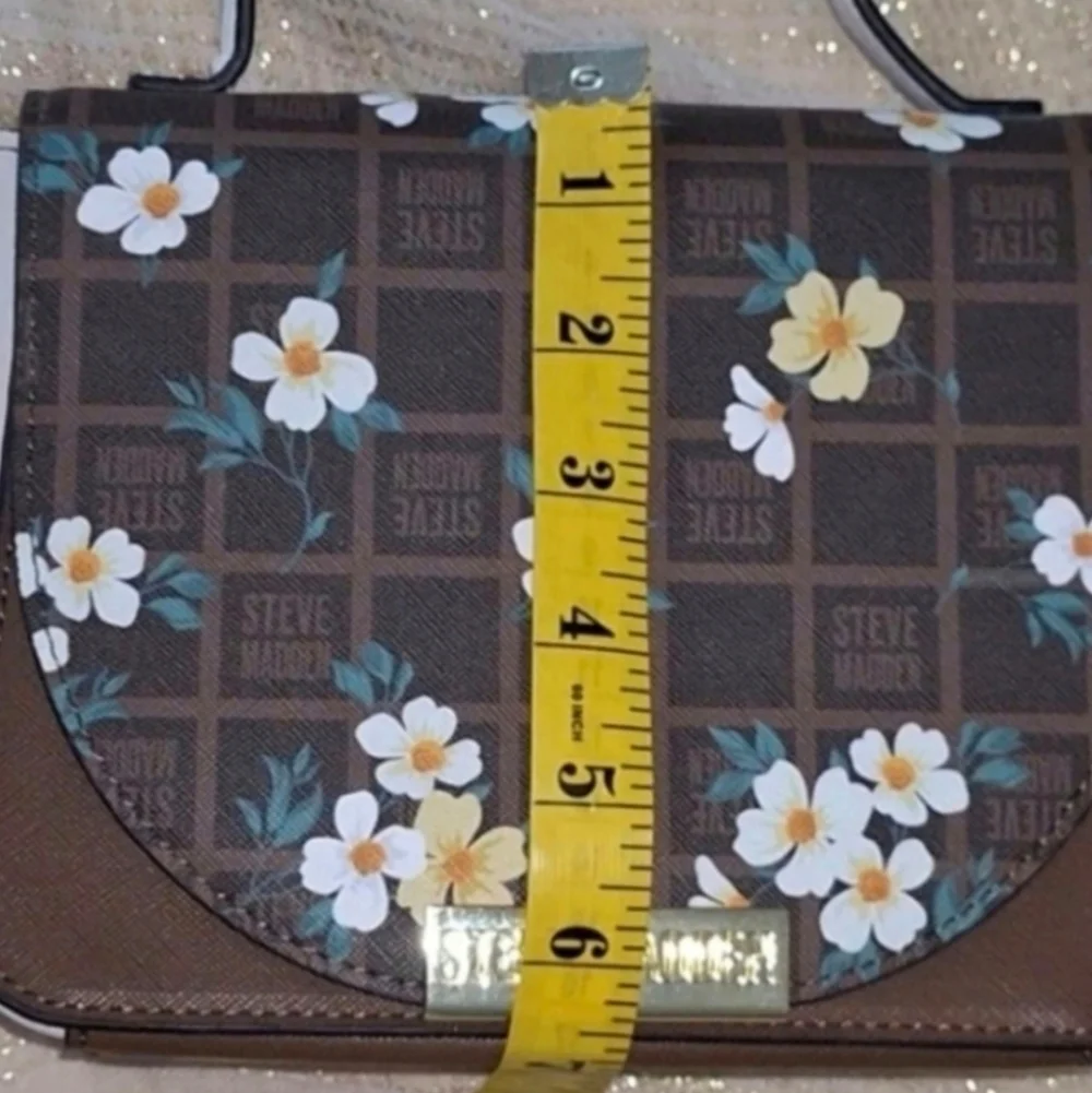 🌼🤎Steve Madden Crossbody🤎🌼 - Picture 9 of 11